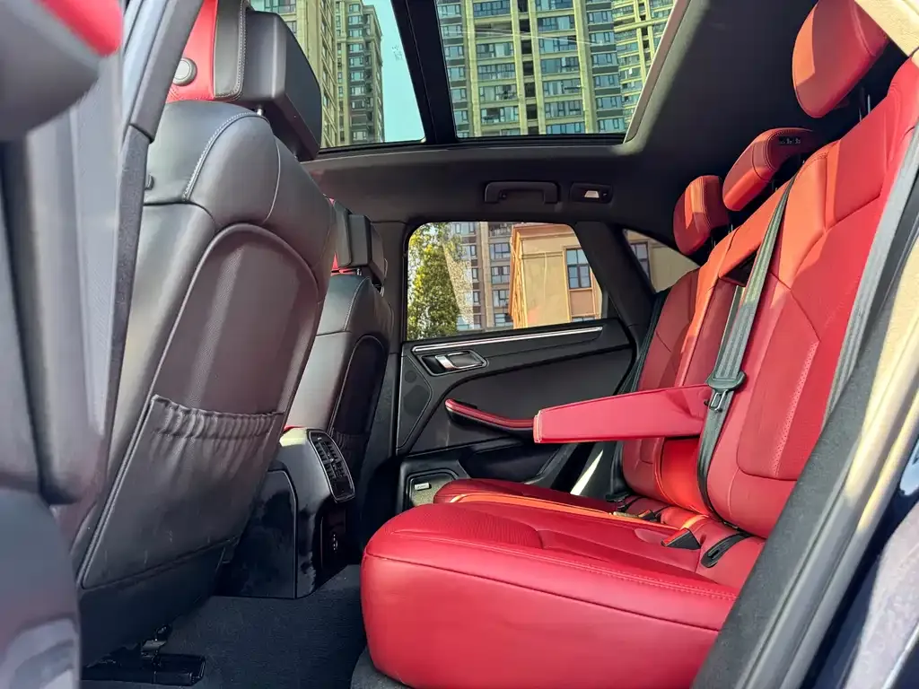 Porsche Macan 2021 из CN, фото 4