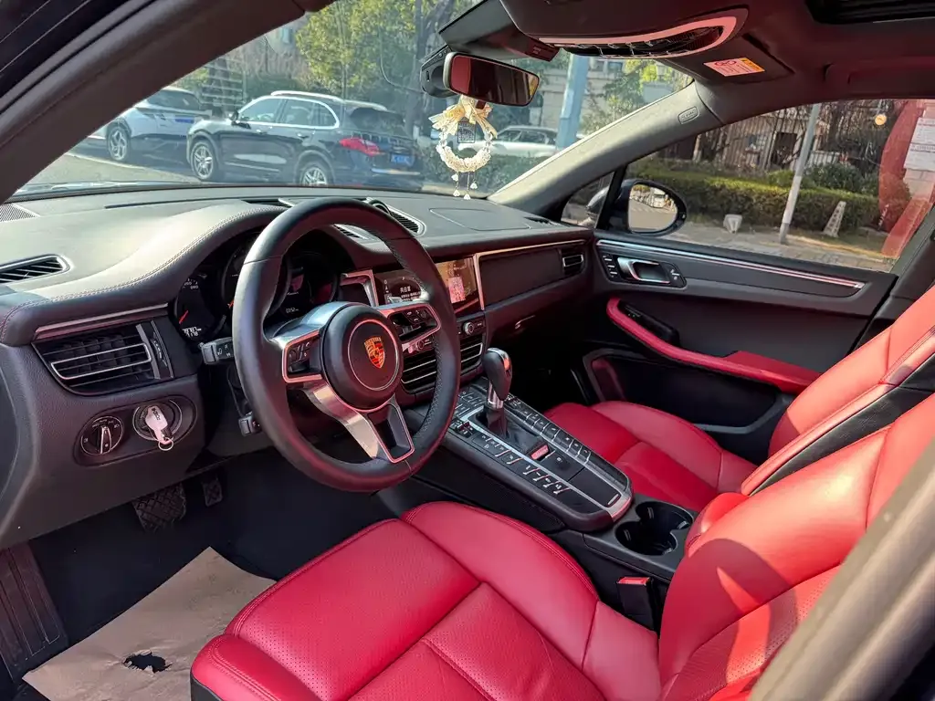 Porsche Macan 2021 из CN, фото 2