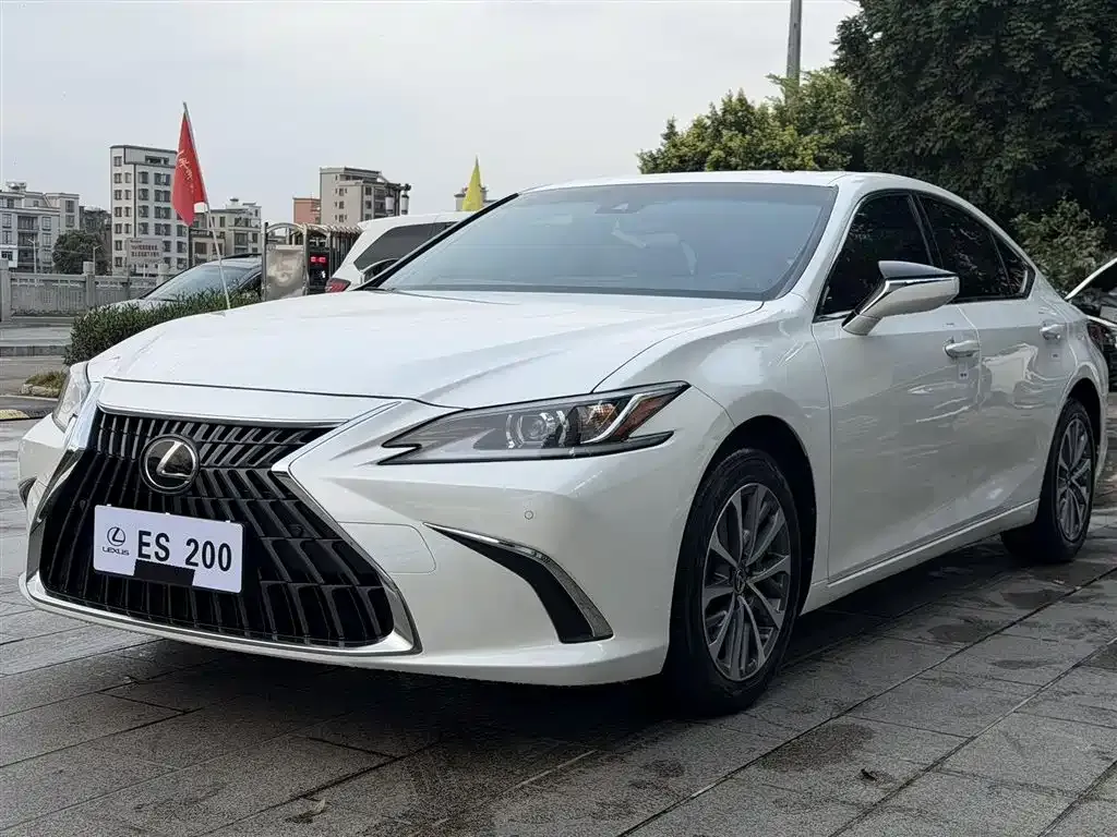 Lexus ES 2023 из CN, фото 1