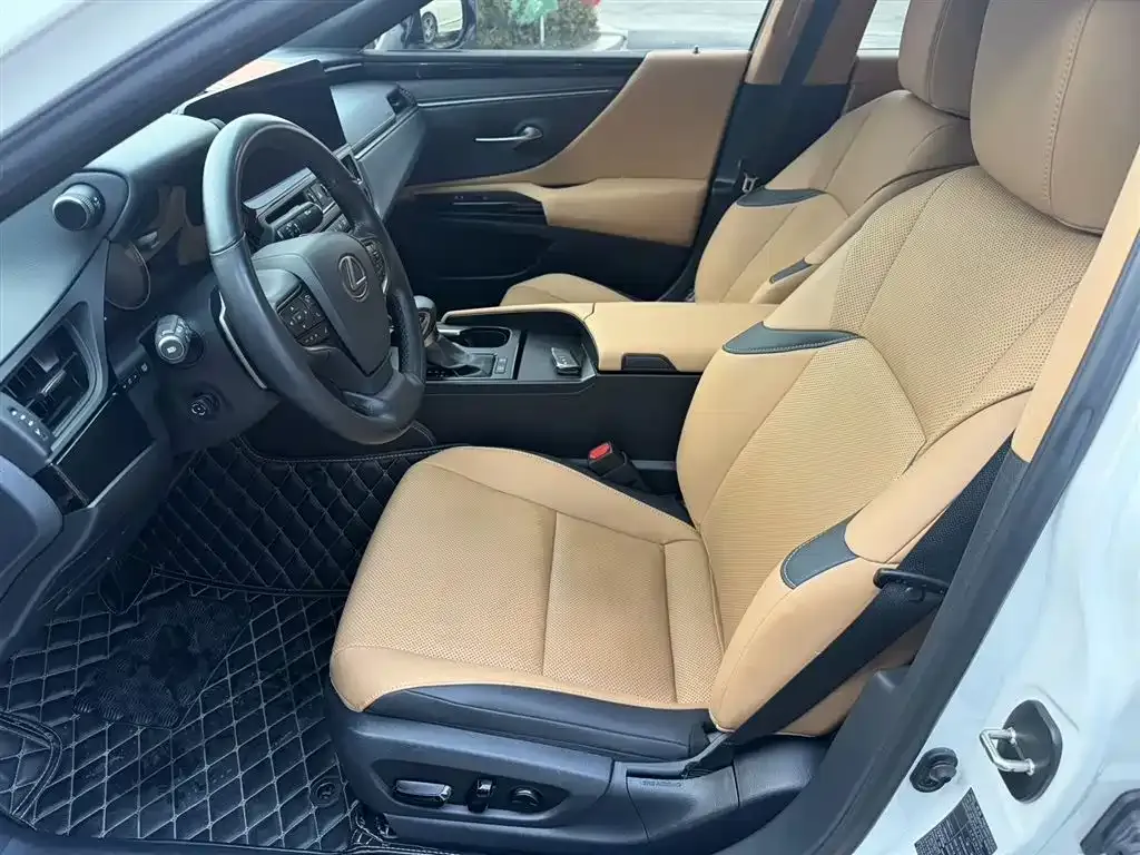 Lexus ES 2023 из CN, фото 7