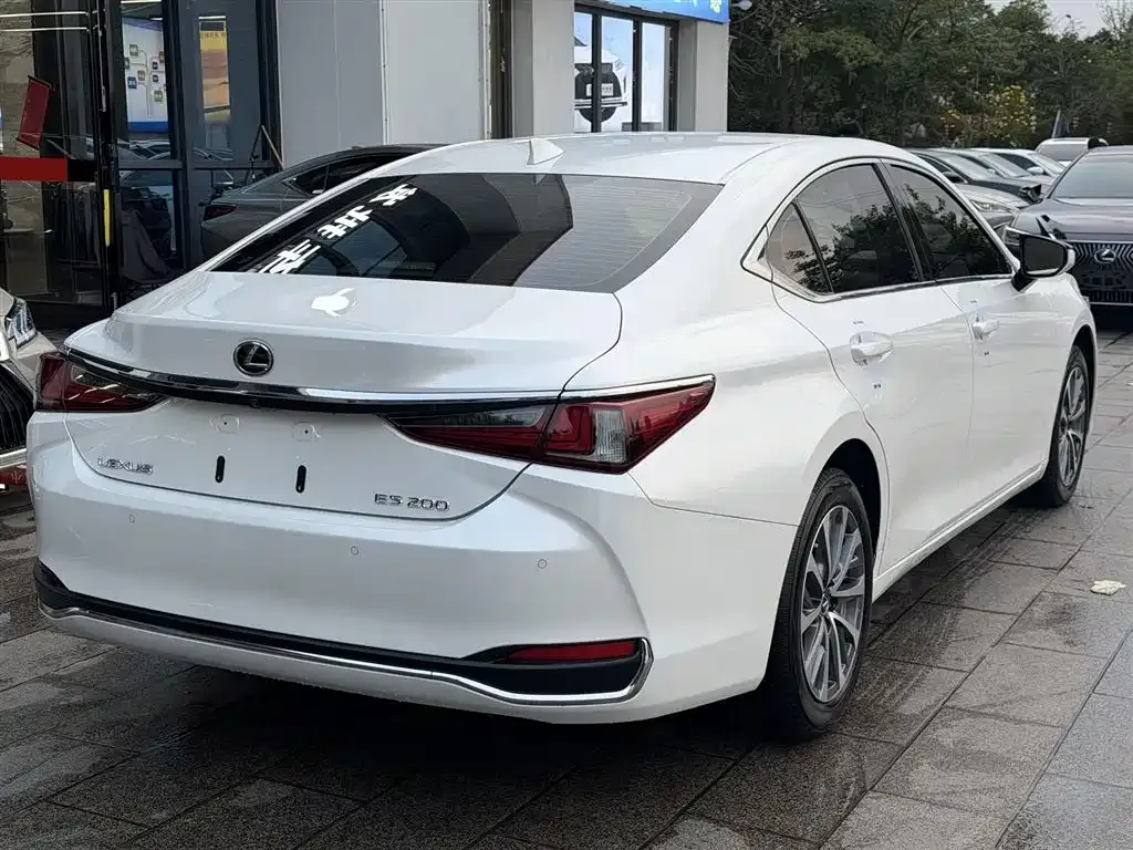 Lexus ES 2023 из CN, фото 6