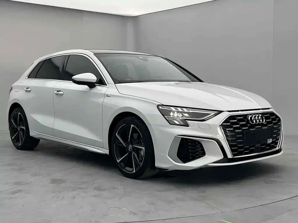 Audi A3 2022 из CN, фото 5