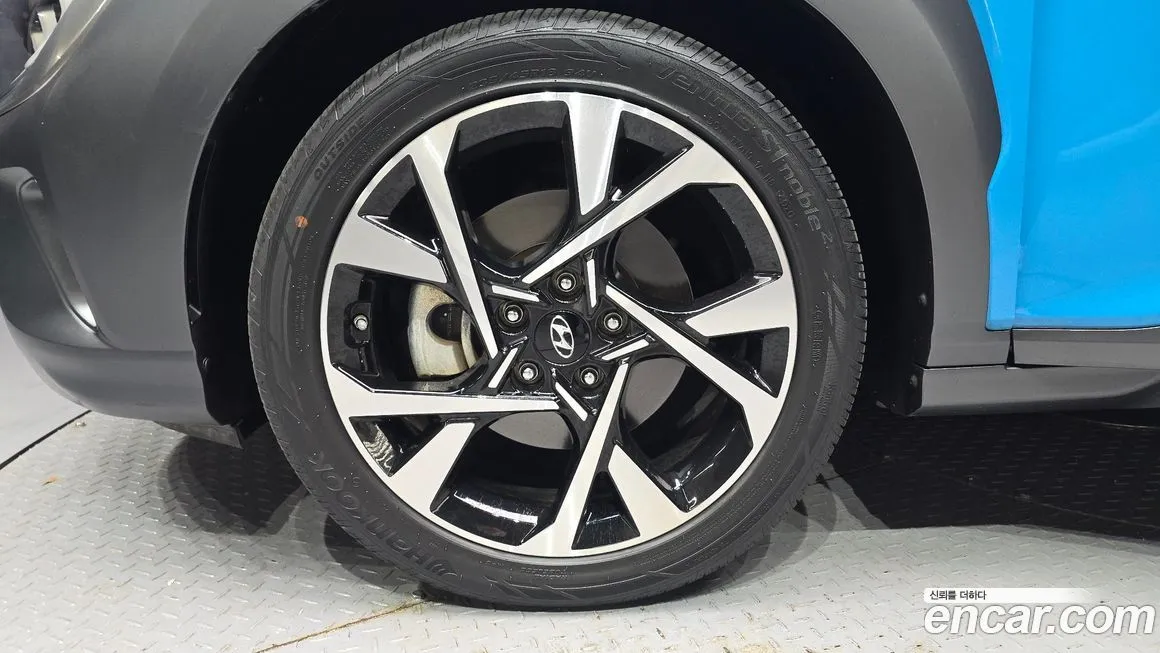 Hyundai Kona 2021 из KR, фото 4