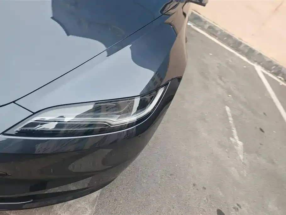 Tesla Model 3 — фото 6