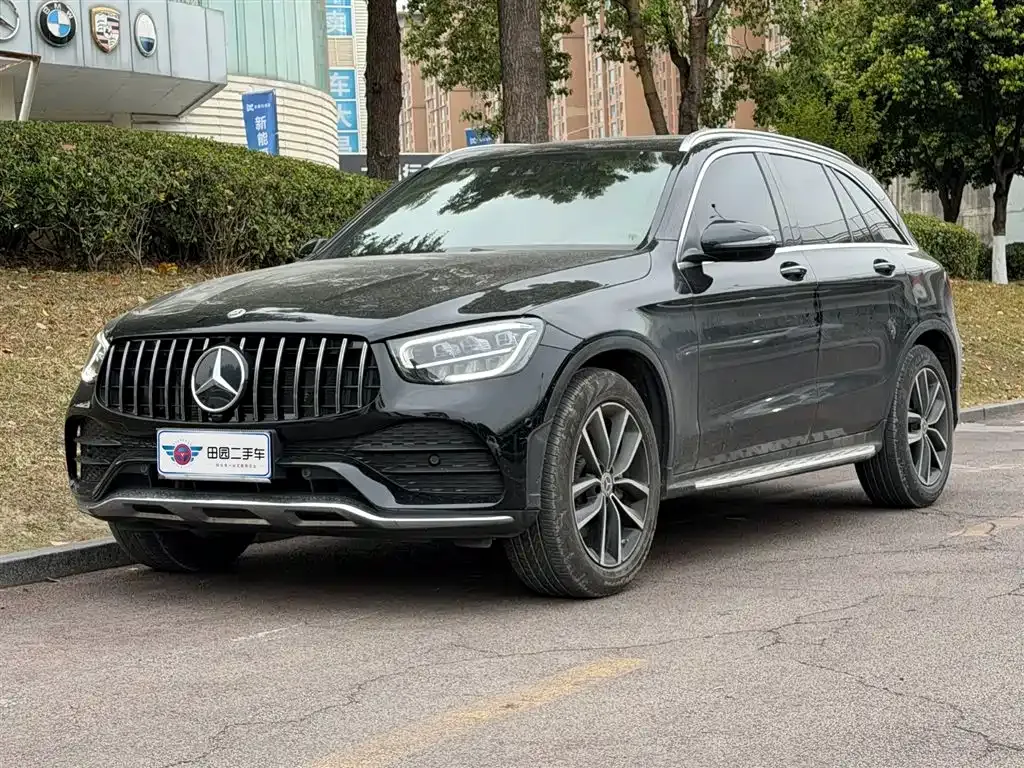Mercedes-Benz GLC — фото 1
