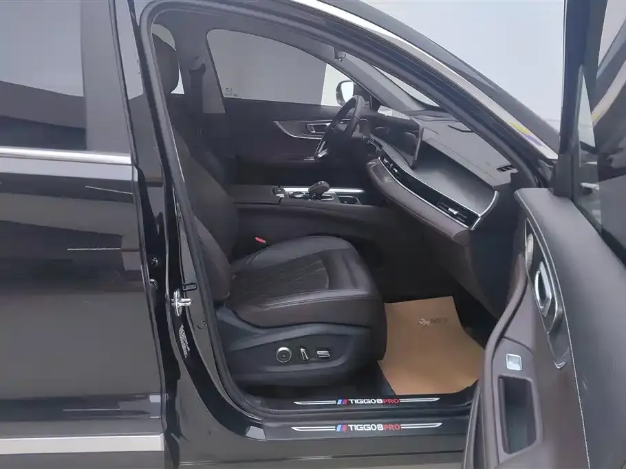 Chery Tiggo 8 PRO — фото 10