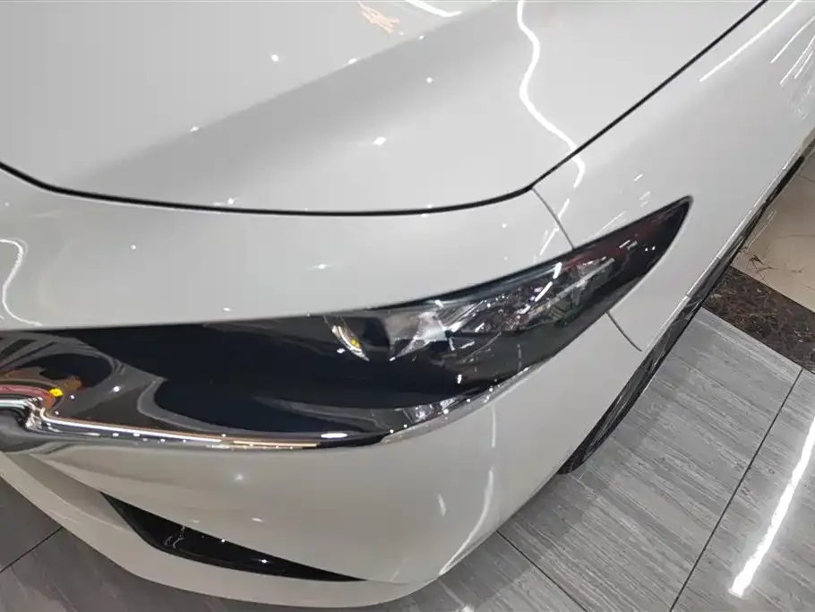 Mazda 3 Axela 2022 из CN, фото 2