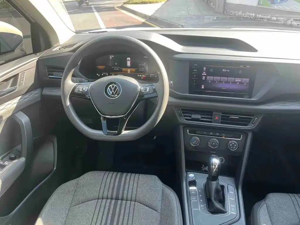 Volkswagen Tharu 2022 из CN, фото 3