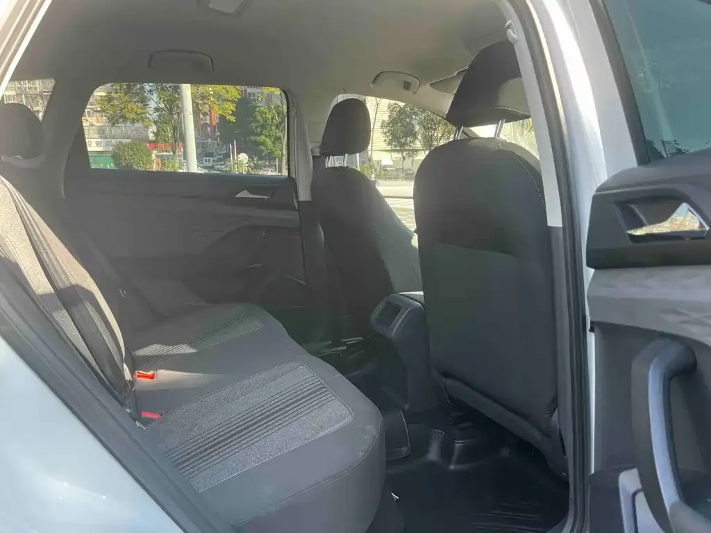 Volkswagen Tharu 2022 из CN, фото 5