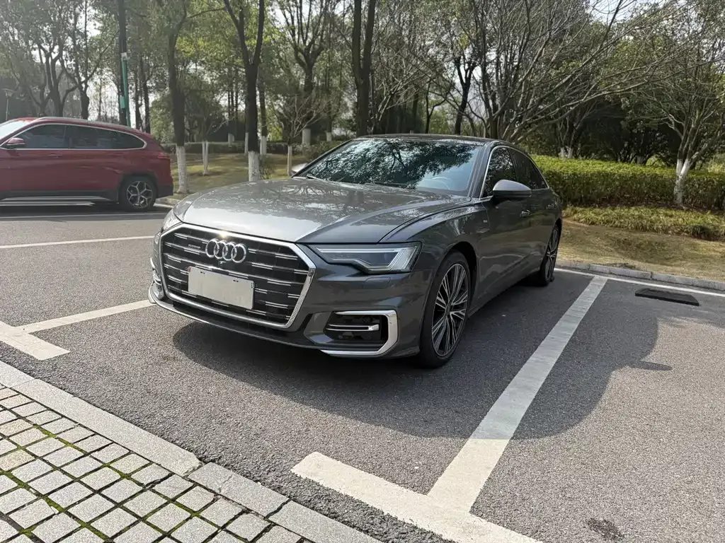 Audi A6L 2023 из CN, фото 1