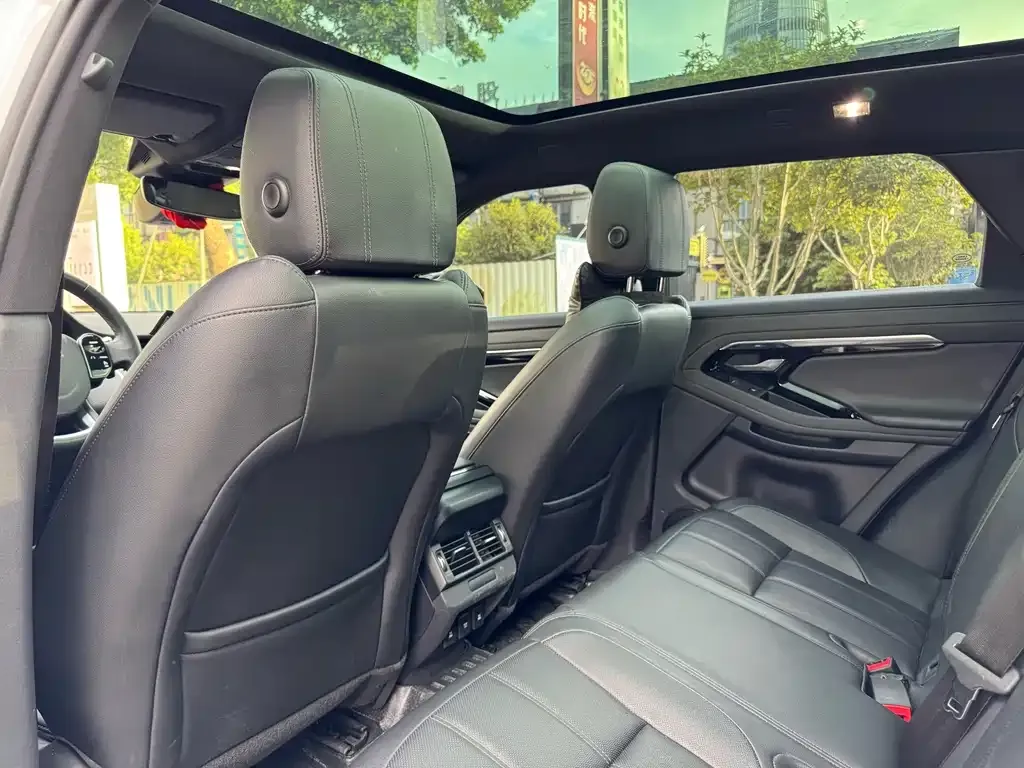 Land Rover Evoque 2021 из CN, фото 5
