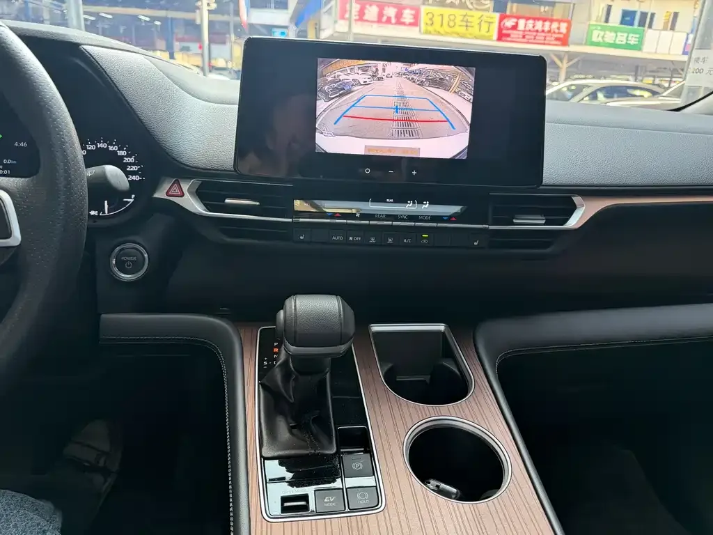 Toyota Sienna 2024 из CN, фото 6