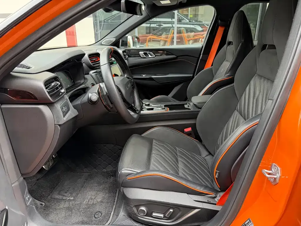 Lynk & Co 02 Hatchback 2021 из CN, фото 3