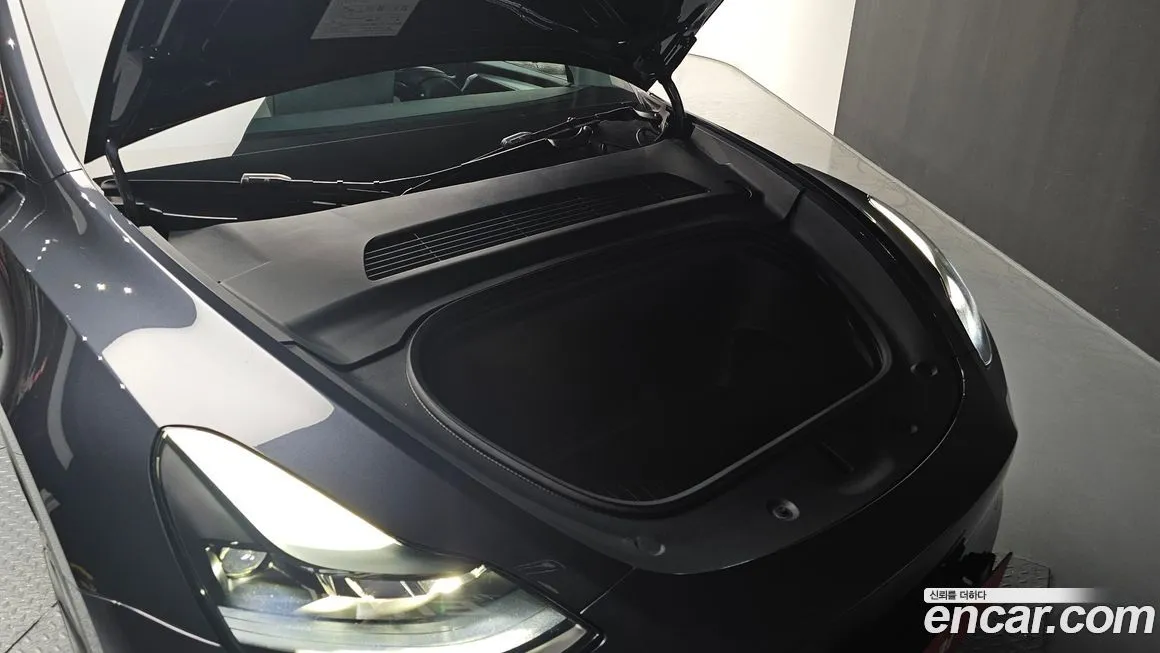 Tesla Model Y 2024 из KR, фото 9