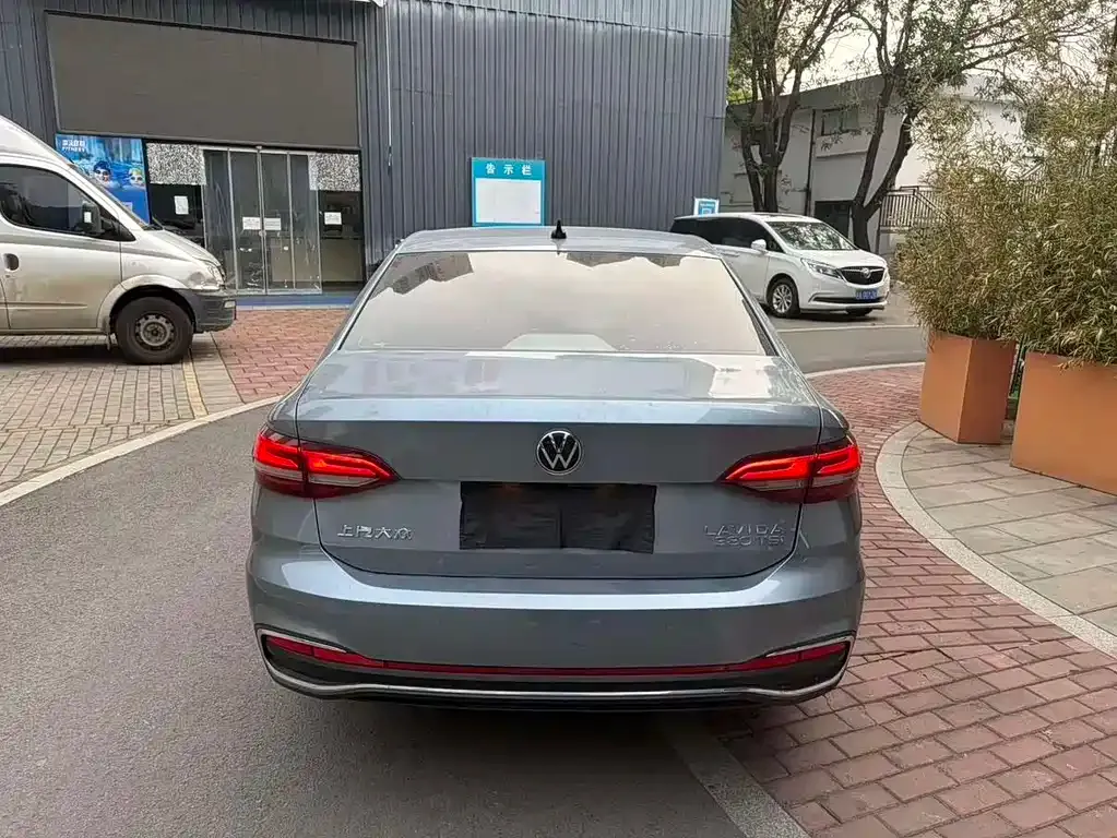 Volkswagen Lavida 2022 из CN, фото 4