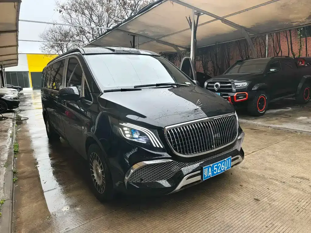 Mercedes-Benz Vito — фото 1