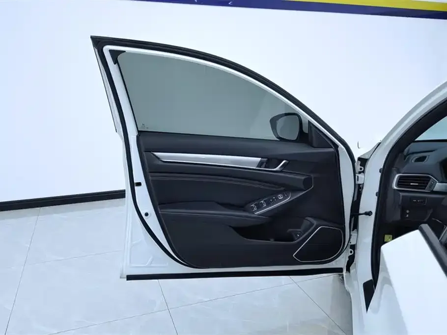 Honda Inspire 2022 из CN, фото 3