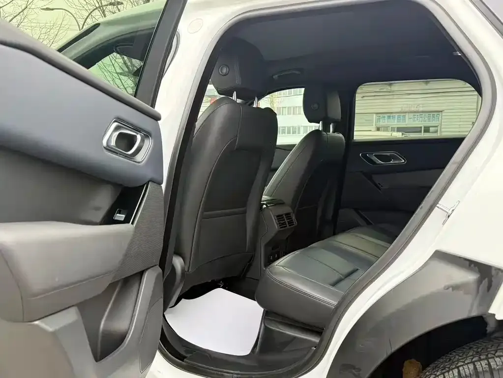 Land Rover Velar 2023 из CN, фото 2