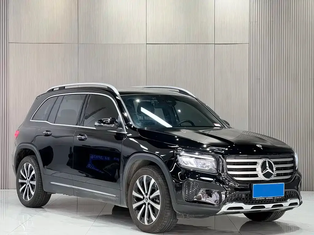 Mercedes-Benz GLB — фото 3