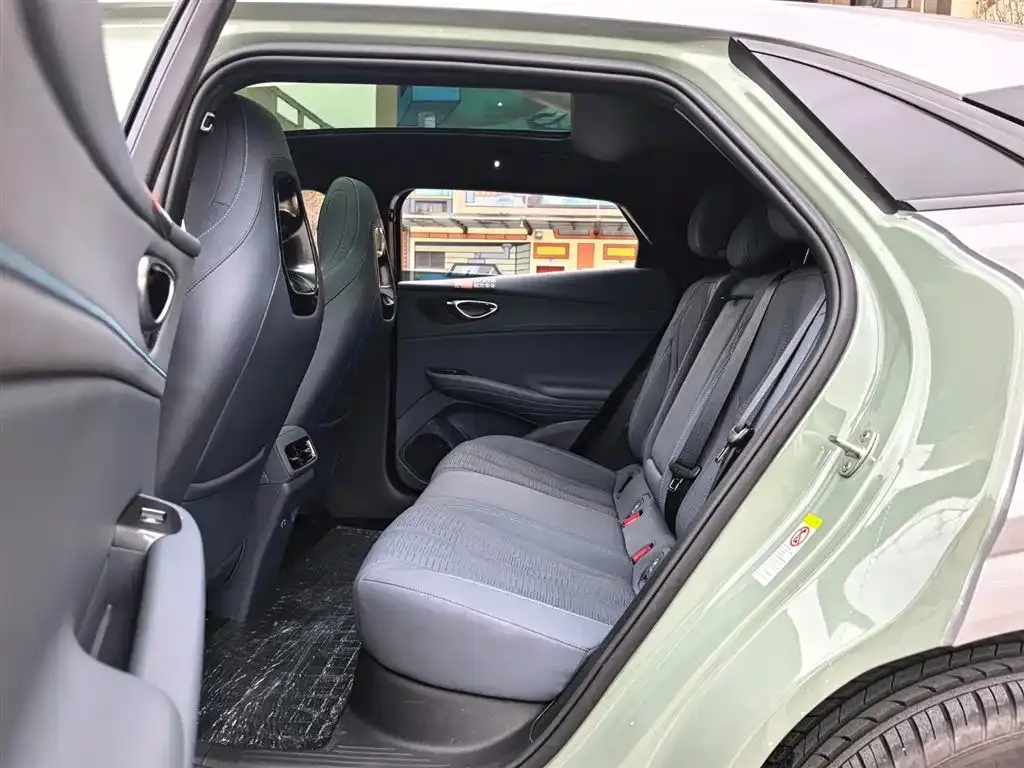 BYD Seal 06GT — фото 3