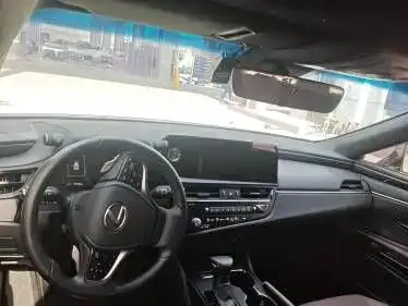 Lexus ES 2023 из CN, фото 3