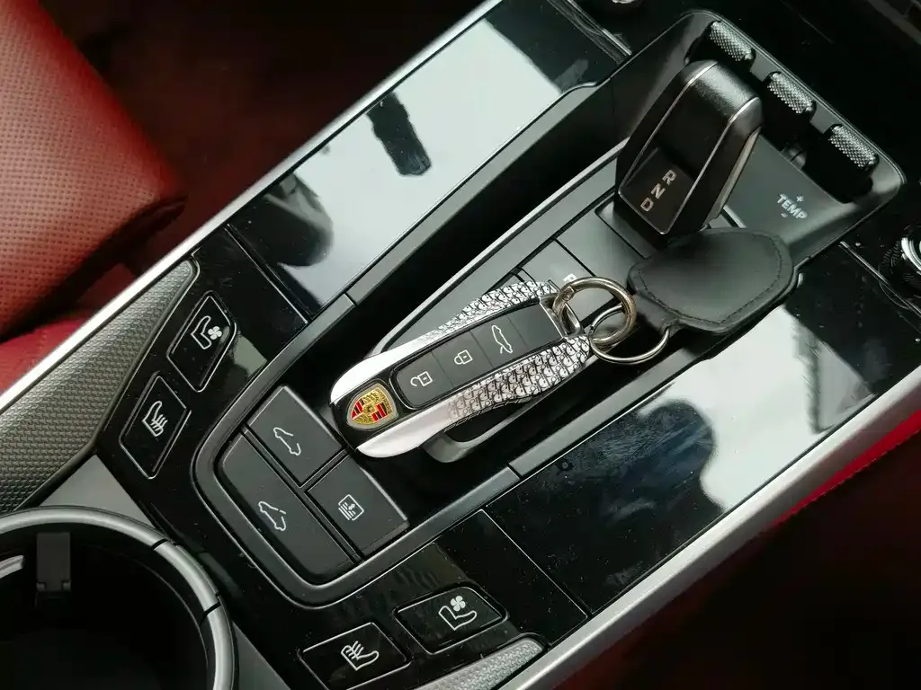Porsche 911 2023 из CN, фото 8