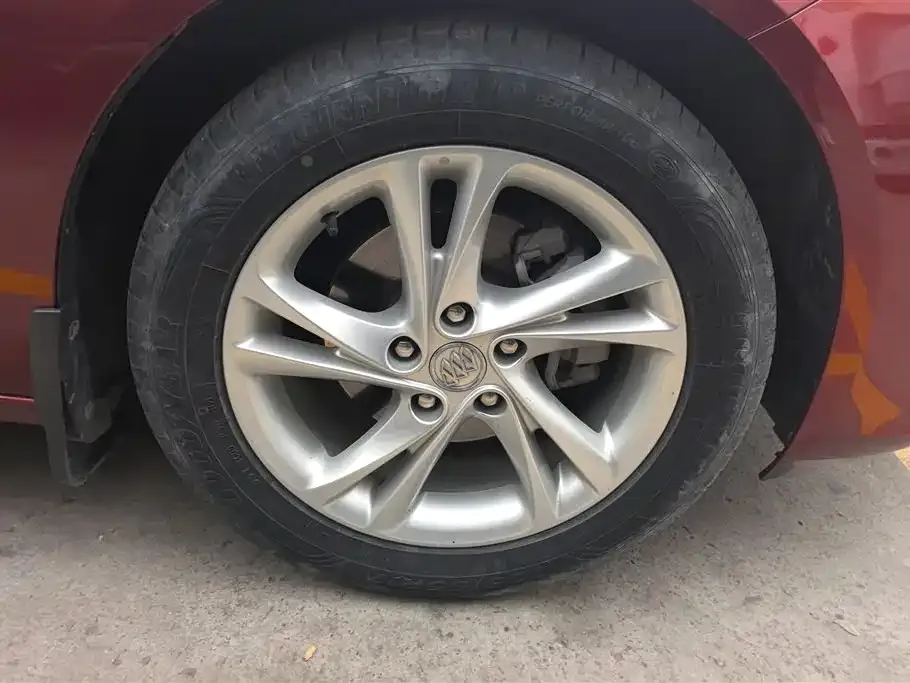 Buick Regal — фото 3