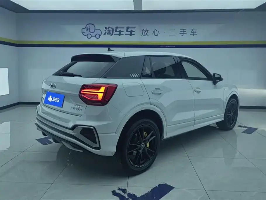 Audi Q2L 2022 из CN, фото 9