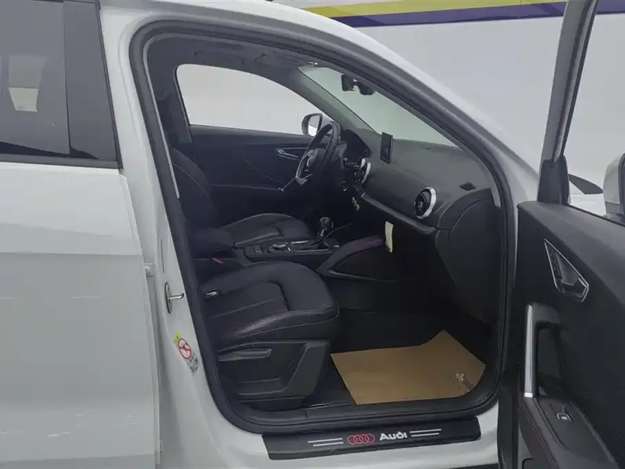 Audi Q2L 2022 из CN, фото 5