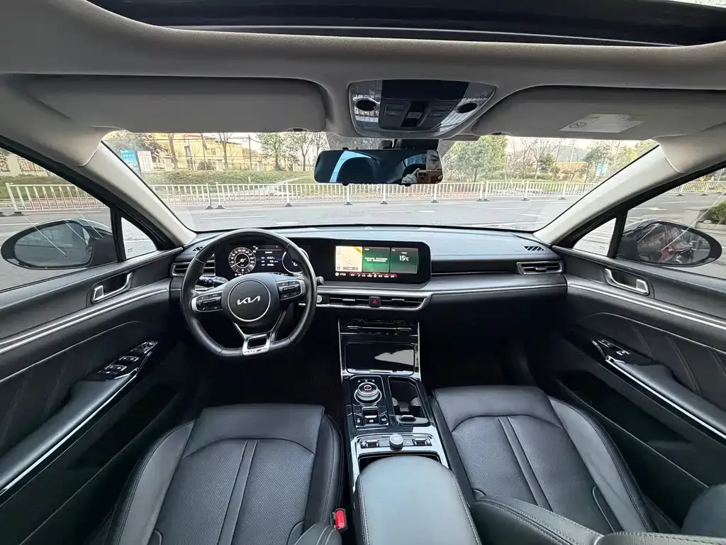 Kia K5 2022 из CN, фото 5