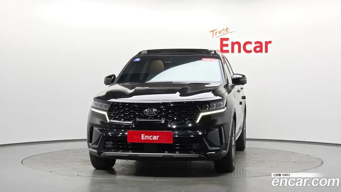 Kia Sorento — фото 7