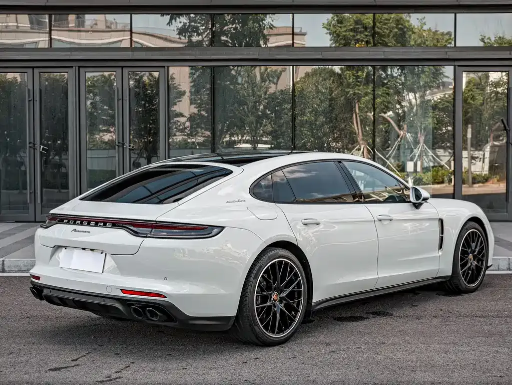 Porsche Panamera — фото 2