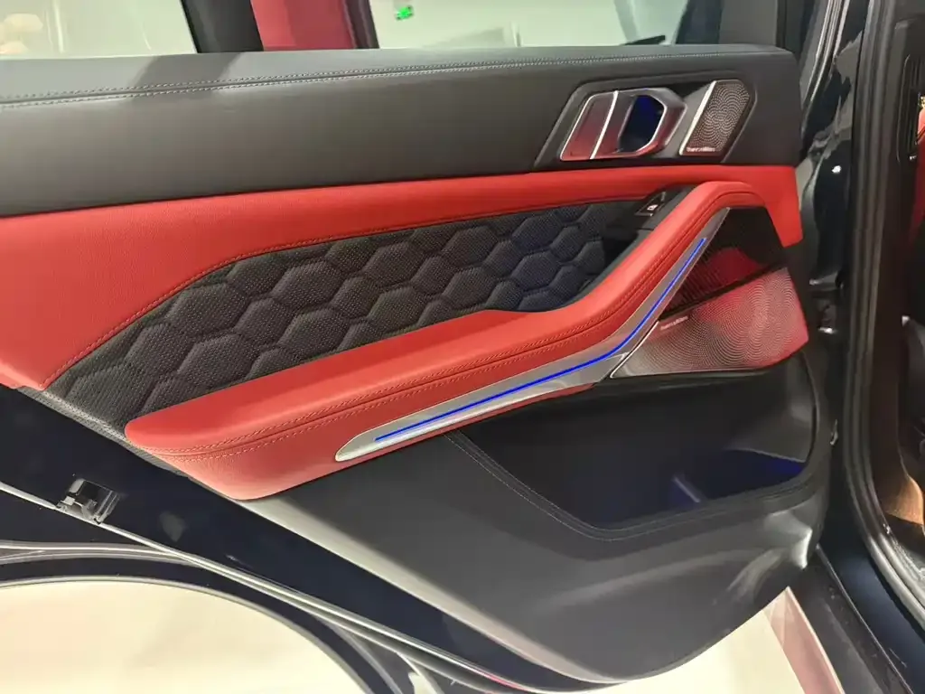 BMW X5 M 2021 из CN, фото 8