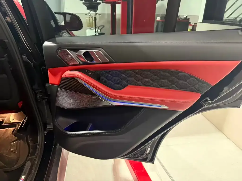 BMW X5 M 2021 из CN, фото 3