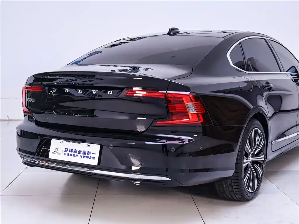 Volvo S90 2025 из CN, фото 7