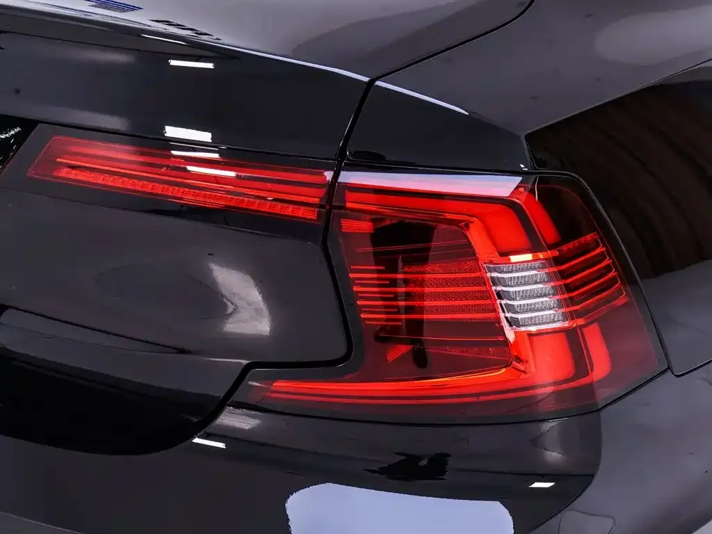 Volvo S90 2025 из CN, фото 5