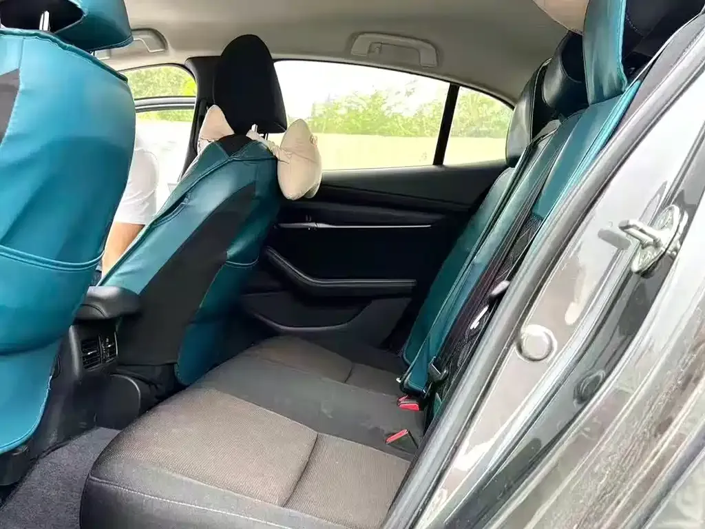 Mazda 3 Axela 2022 из CN, фото 4
