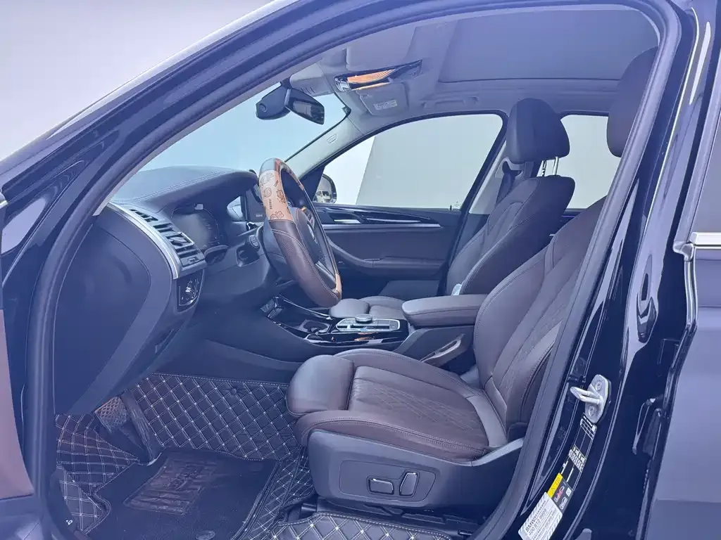 BMW iX3 2024 из CN, фото 9