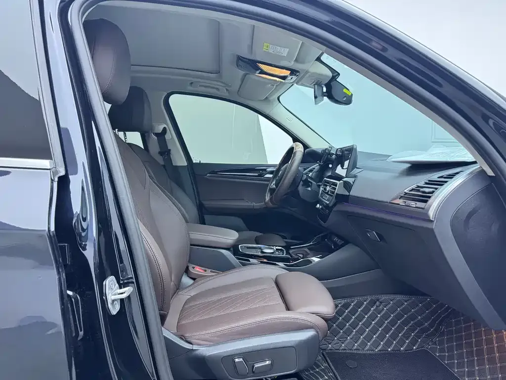 BMW iX3 2024 из CN, фото 10