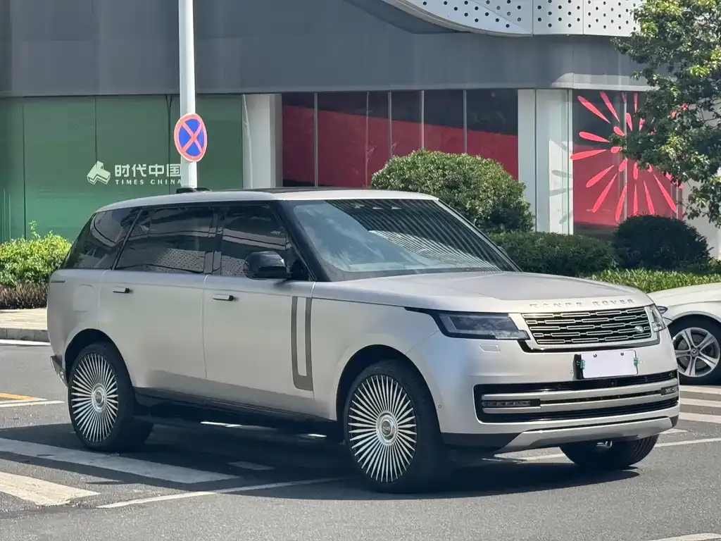 Land Rover Range Rover 2023 из CN, фото 3