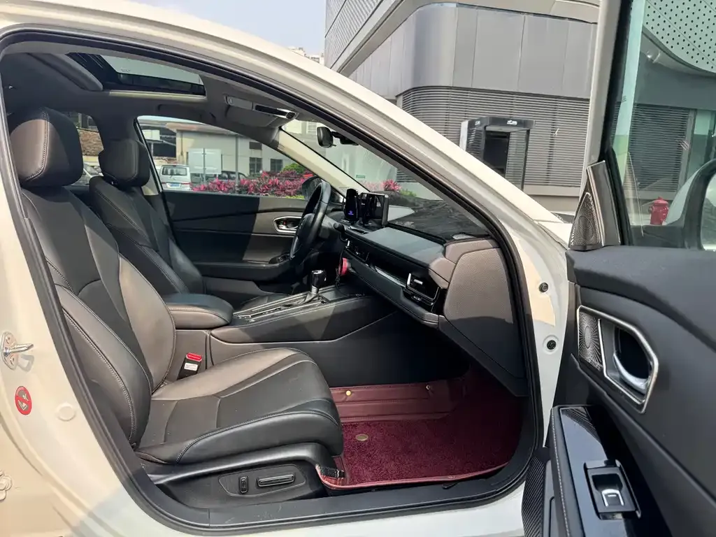 Honda Inspire 2023 из CN, фото 9