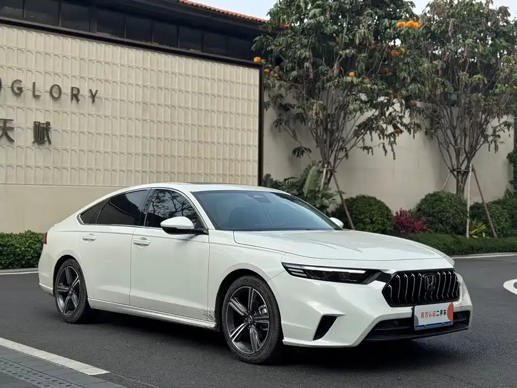 Honda Inspire 2023 из CN, фото 7