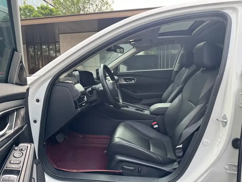 Honda Inspire 2023 из CN, фото 8