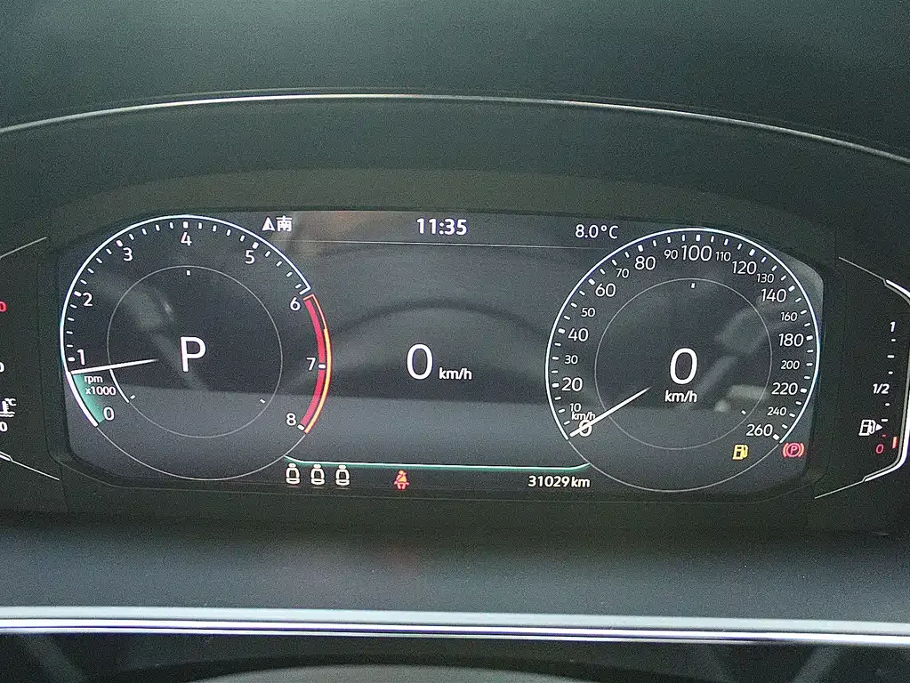 Volkswagen Passat — фото 9