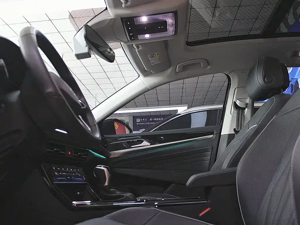 Volkswagen Passat — фото 4