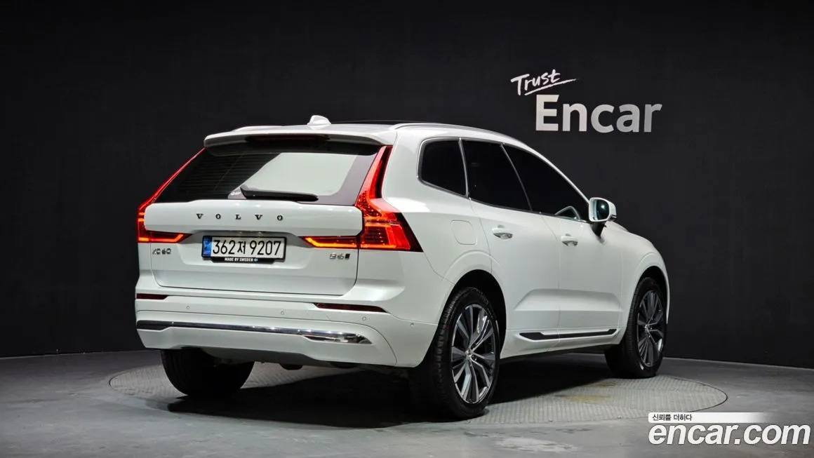 Volvo XC60 2022 из KR, фото 2