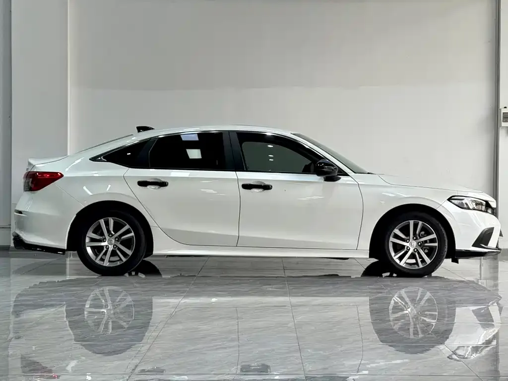 Honda Civic — фото 3