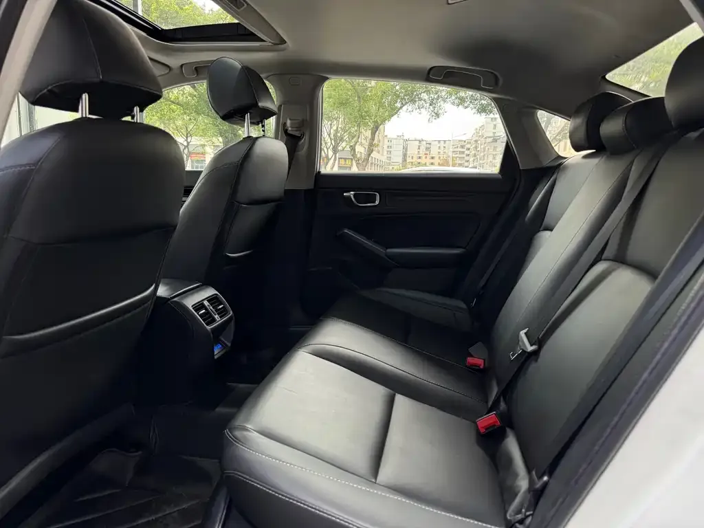 Honda Civic — фото 9