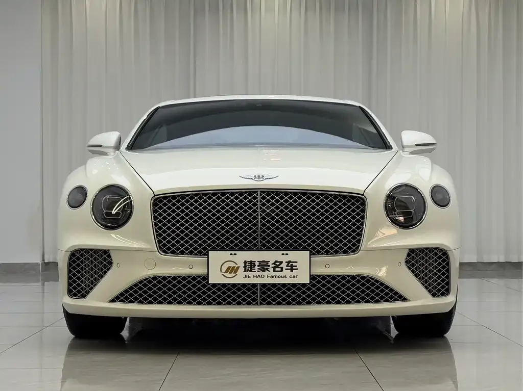 Bentley Continental 2023 из CN, фото 5
