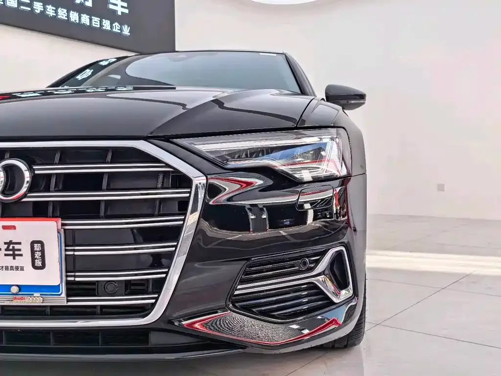 Audi A6L 2022 из CN, фото 10